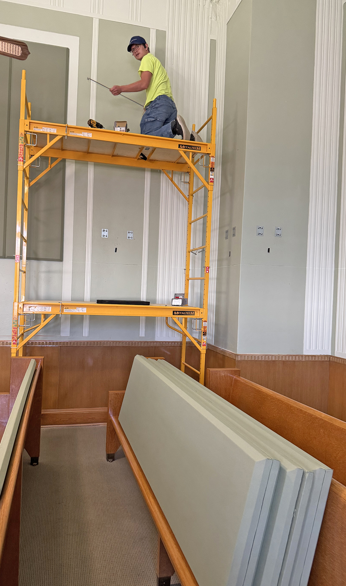 Courtroom, processed