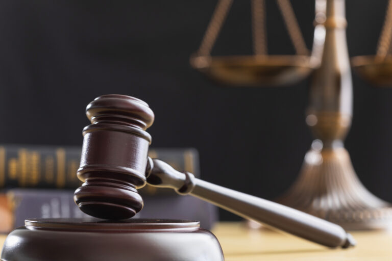 gavel